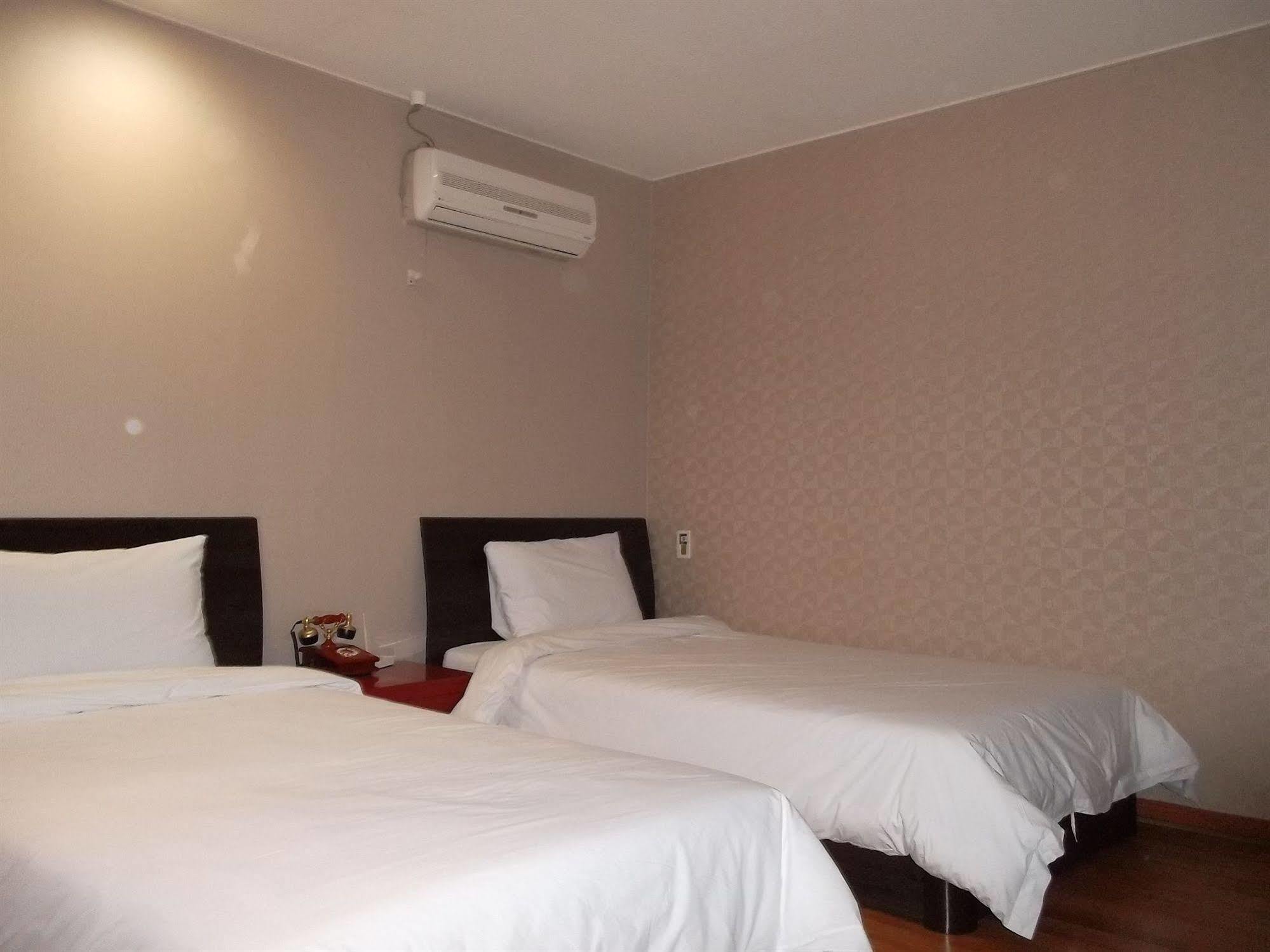 Monaco Hotel Jeju Ngoại thất bức ảnh