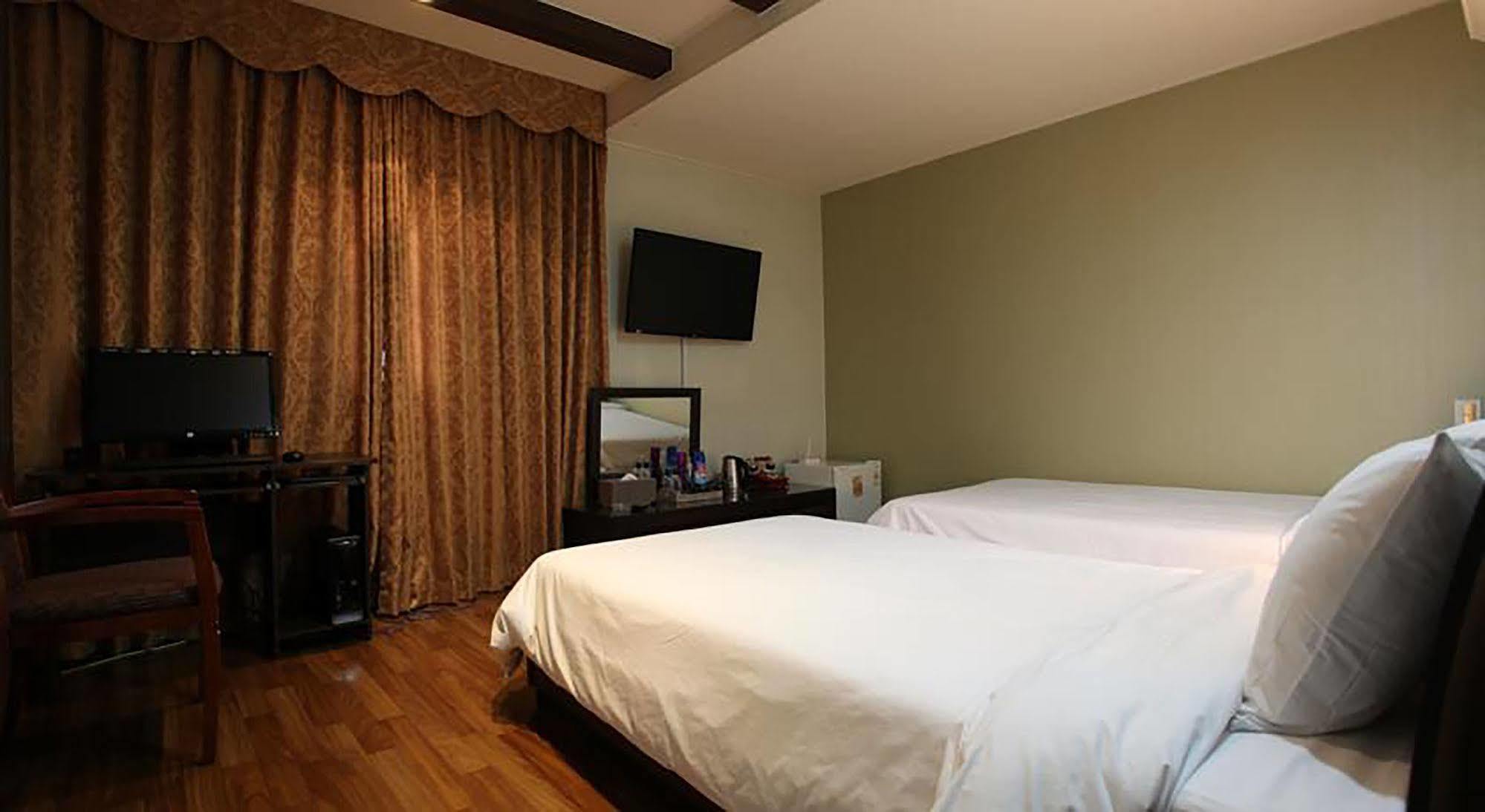 Monaco Hotel Jeju Ngoại thất bức ảnh