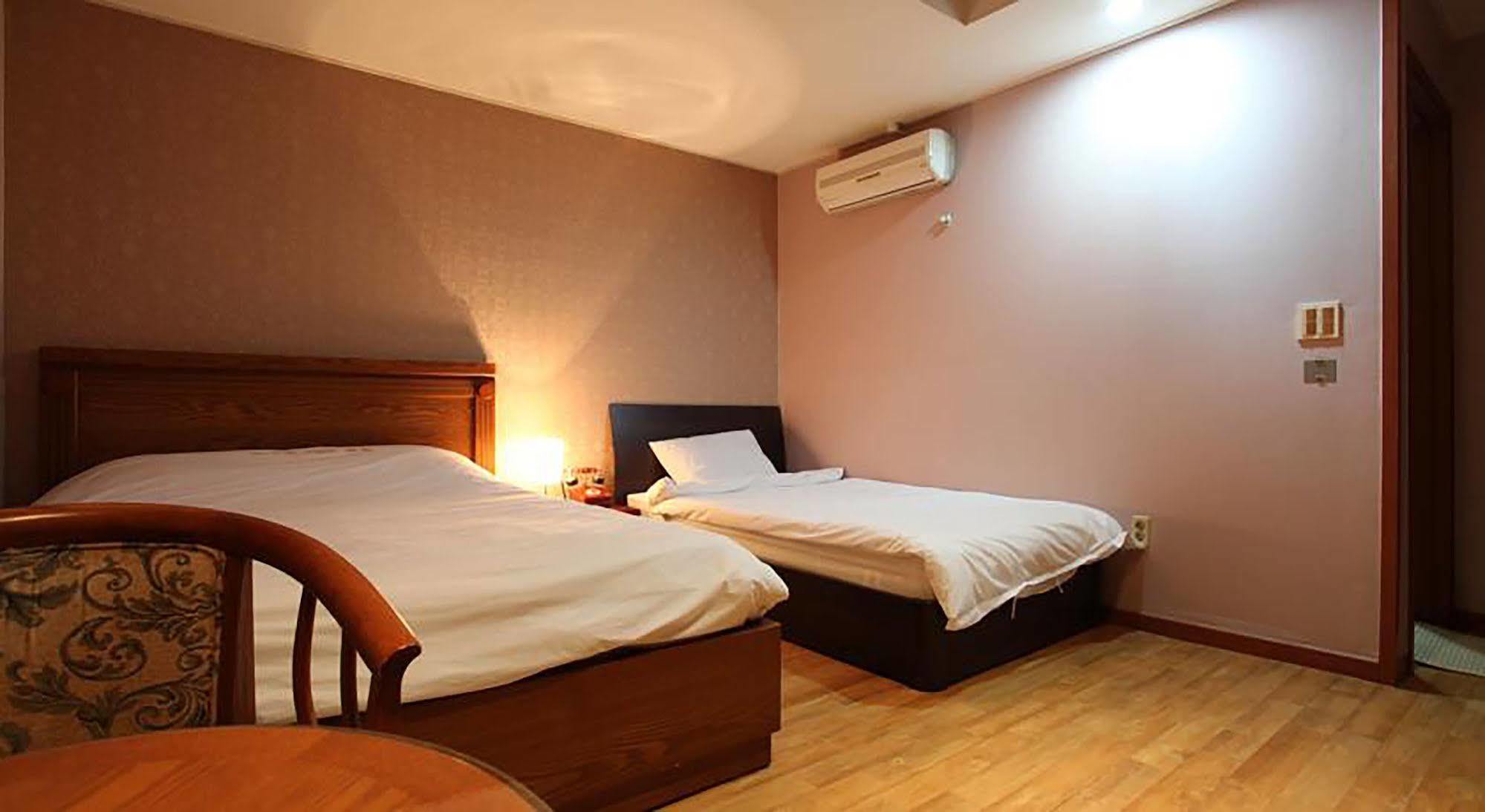 Monaco Hotel Jeju Ngoại thất bức ảnh