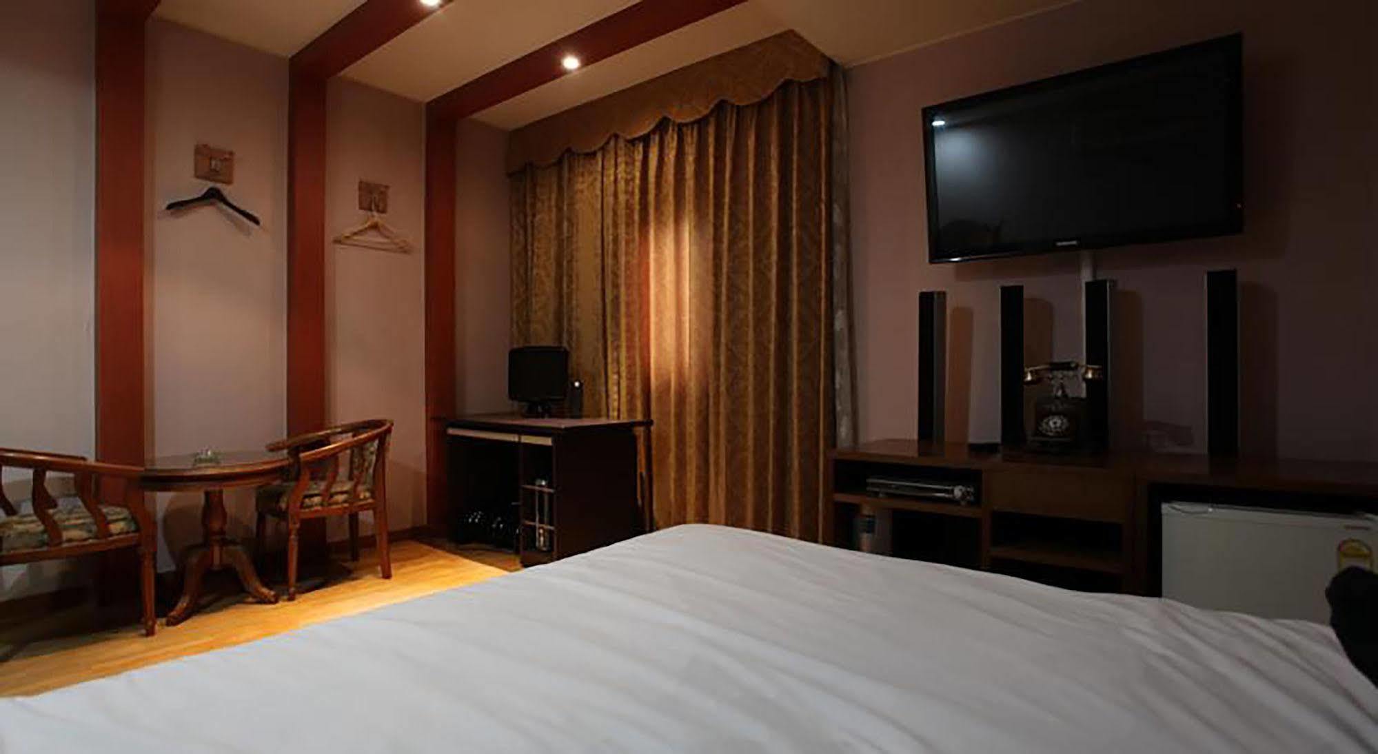 Monaco Hotel Jeju Ngoại thất bức ảnh